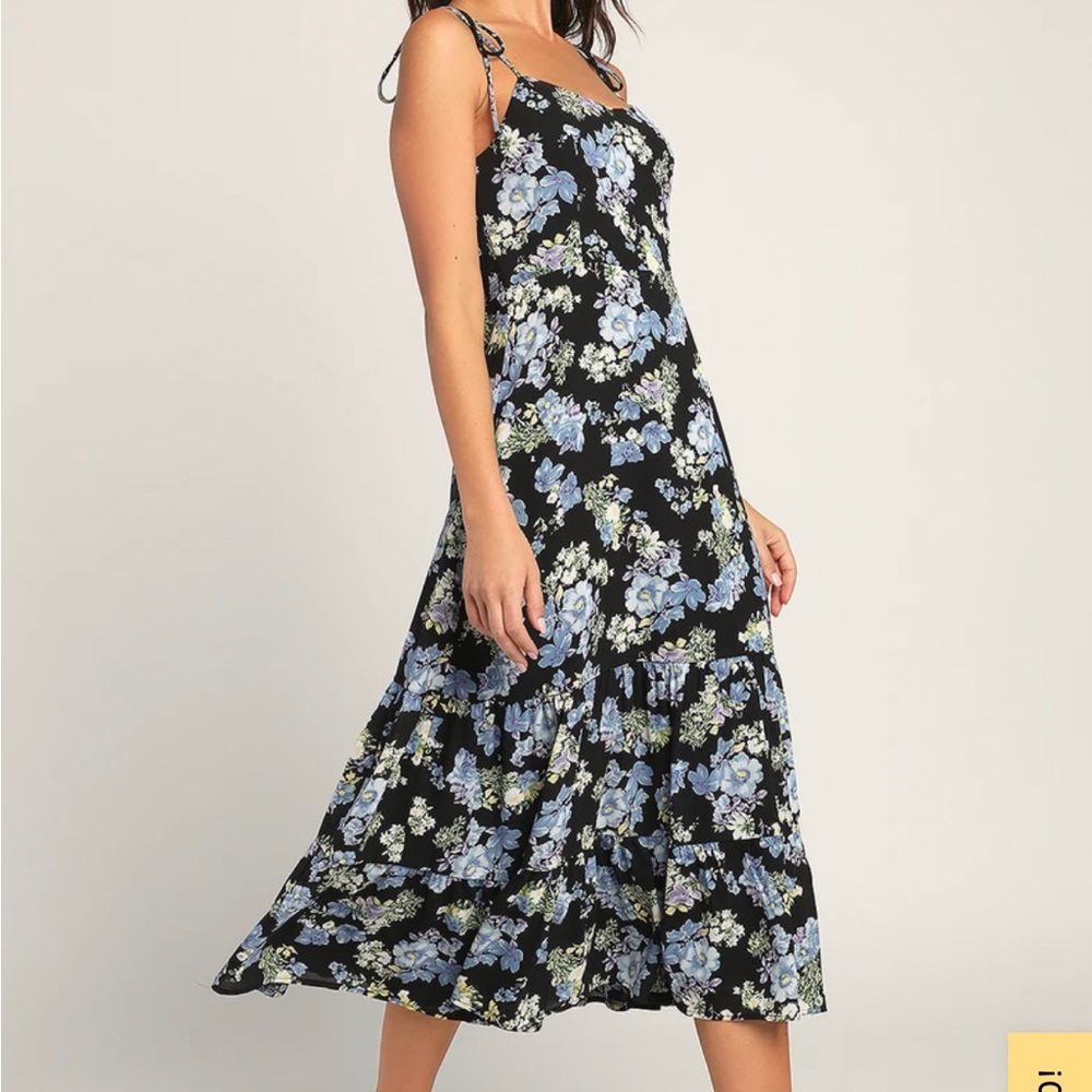 Lulu’s floral midi dress